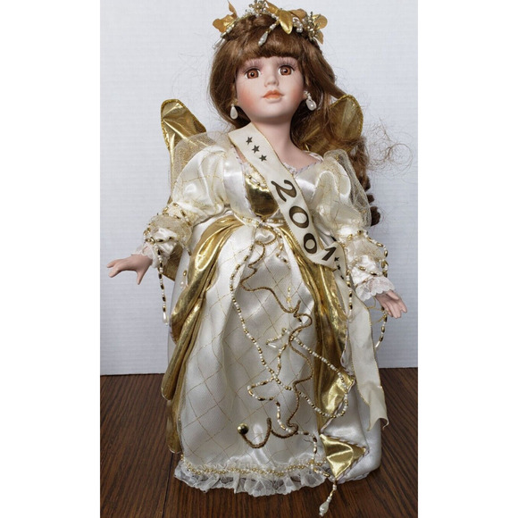 Heritage Signature Collection Brown Haired 17 Inch Porcelain Angel Doll - Picture 1 of 8
